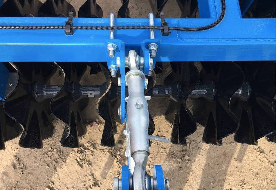 Inter-Tech front disc cultivator 3 m with flat bar drag BAP02 - Lautasäes: kuva Inter-Tech front disc cultivator 3 m with flat bar drag BAP02 - Lautasäes Inter-Tech front disc cultivator 3 m with flat bar drag BAP02 - Lautasäes: kuva Inter-Tech front disc cultivator 3 m with flat bar drag BAP02 - Lautasäes