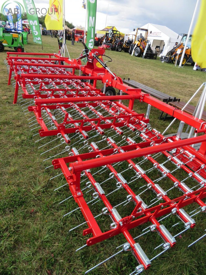 Jar-Met weeder harrow 9 m - Joustopiikkiäes: kuva Jar-Met weeder harrow 9 m - Joustopiikkiäes Jar-Met weeder harrow 9 m - Joustopiikkiäes: kuva Jar-Met weeder harrow 9 m - Joustopiikkiäes