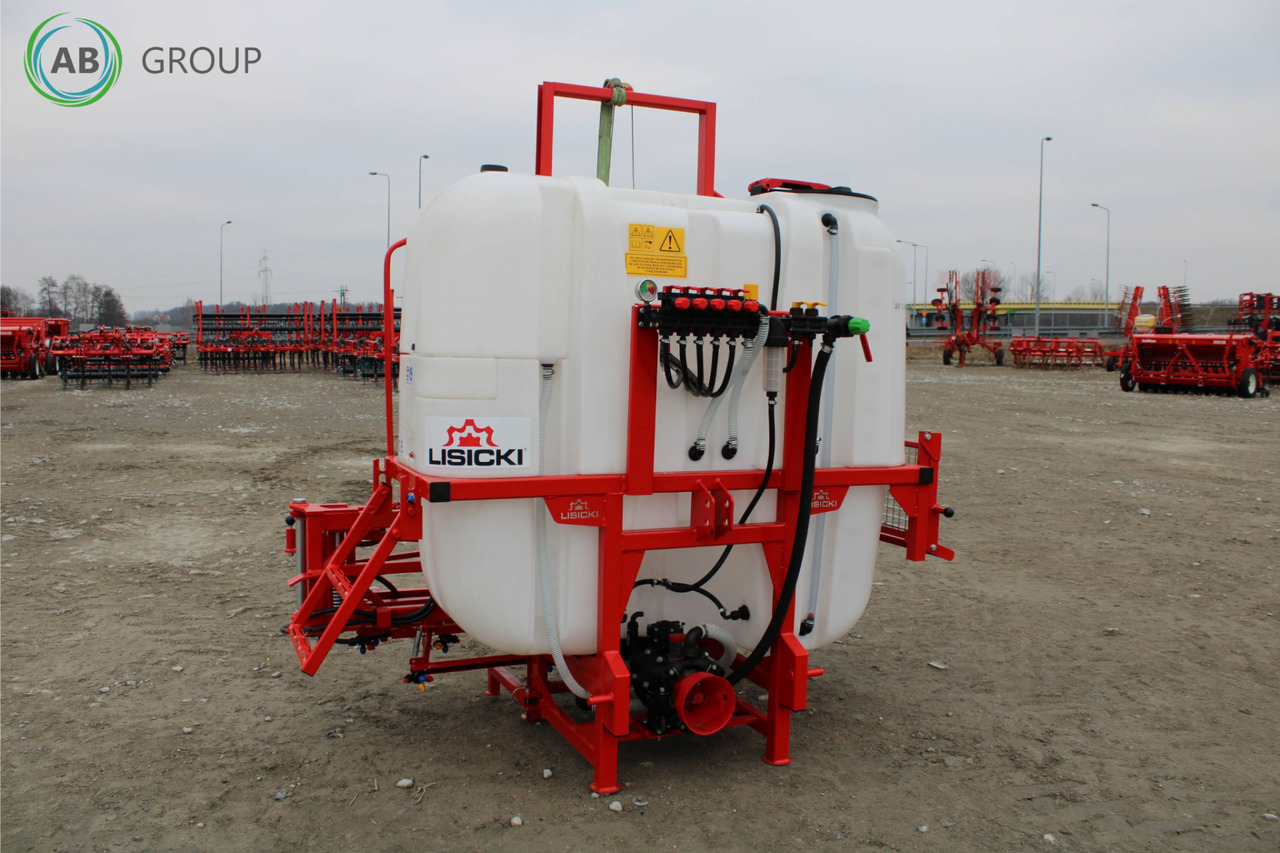 Lisicki PO35/4 1000l sprayer - Nostolaitekiinnitteinen kasvinsuojeluruisku: kuva Lisicki PO35/4 1000l sprayer - Nostolaitekiinnitteinen kasvinsuojeluruisku Lisicki PO35/4 1000l sprayer - Nostolaitekiinnitteinen kasvinsuojeluruisku: kuva Lisicki PO35/4 1000l sprayer - Nostolaitekiinnitteinen kasvinsuojeluruisku