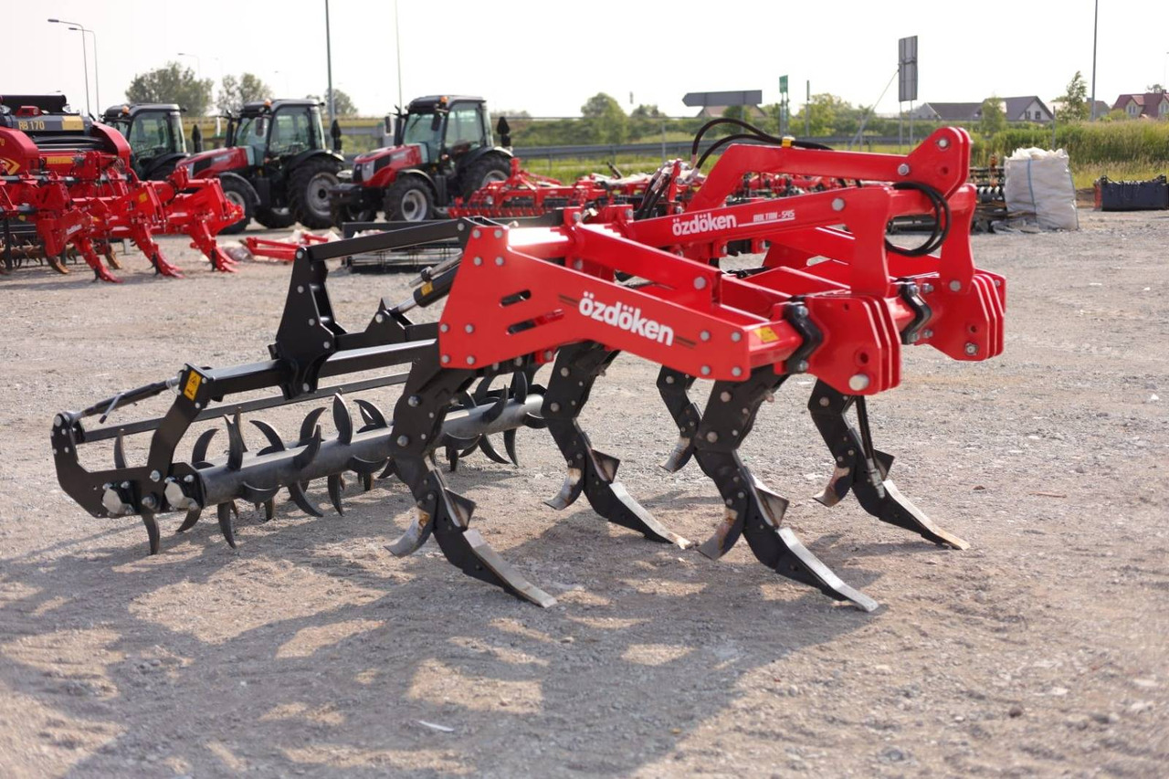 Ozdoken Subsoiler Plough Boltan 545 – 5 tines, demo version - Jankkuri: kuva Ozdoken Subsoiler Plough Boltan 545 – 5 tines, demo version - Jankkuri Ozdoken Subsoiler Plough Boltan 545 – 5 tines, demo version - Jankkuri: kuva Ozdoken Subsoiler Plough Boltan 545 – 5 tines, demo version - Jankkuri