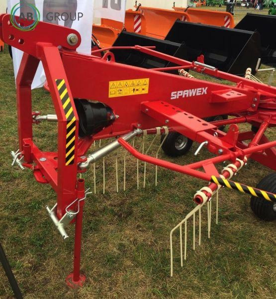 Spawex rotary rake ZG-450 - Pöyhin: kuva Spawex rotary rake ZG-450 - Pöyhin Spawex rotary rake ZG-450 - Pöyhin: kuva Spawex rotary rake ZG-450 - Pöyhin