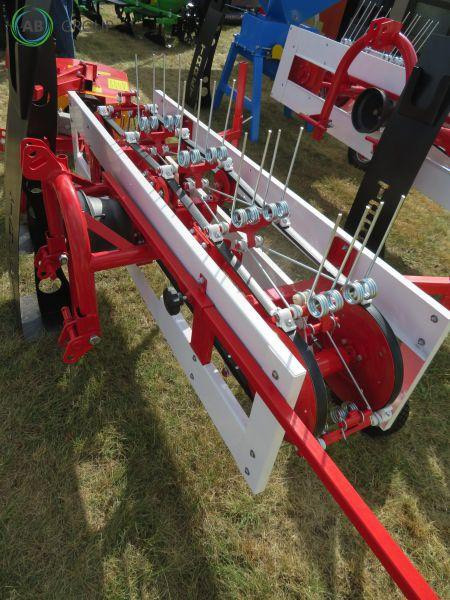 Taret belt rake Z296 - Pöyhin: kuva Taret belt rake Z296 - Pöyhin Taret belt rake Z296 - Pöyhin: kuva Taret belt rake Z296 - Pöyhin