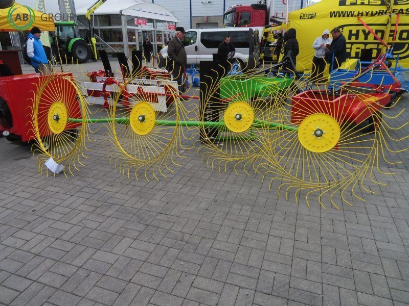 Taret rake-tedder Z 213 / PZK-4 - Pöyhin: kuva Taret rake-tedder Z 213 / PZK-4 - Pöyhin Taret rake-tedder Z 213 / PZK-4 - Pöyhin: kuva Taret rake-tedder Z 213 / PZK-4 - Pöyhin