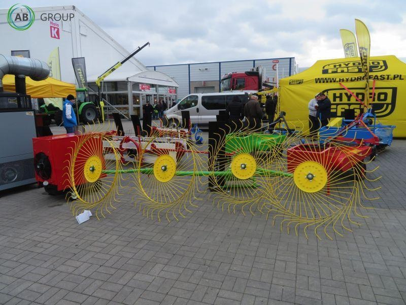 Taret rake-tedder Z 213 / PZK-4 - Pöyhin: kuva Taret rake-tedder Z 213 / PZK-4 - Pöyhin Taret rake-tedder Z 213 / PZK-4 - Pöyhin: kuva Taret rake-tedder Z 213 / PZK-4 - Pöyhin