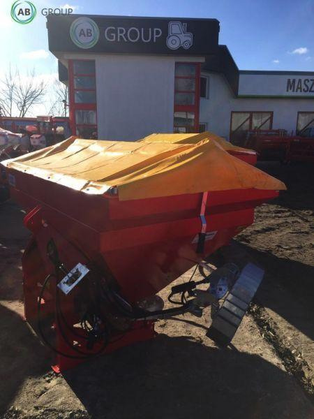 Woprol fertilizer spreader Junior II 1000 - Lannoitteenlevitin: kuva Woprol fertilizer spreader Junior II 1000 - Lannoitteenlevitin Woprol fertilizer spreader Junior II 1000 - Lannoitteenlevitin: kuva Woprol fertilizer spreader Junior II 1000 - Lannoitteenlevitin
