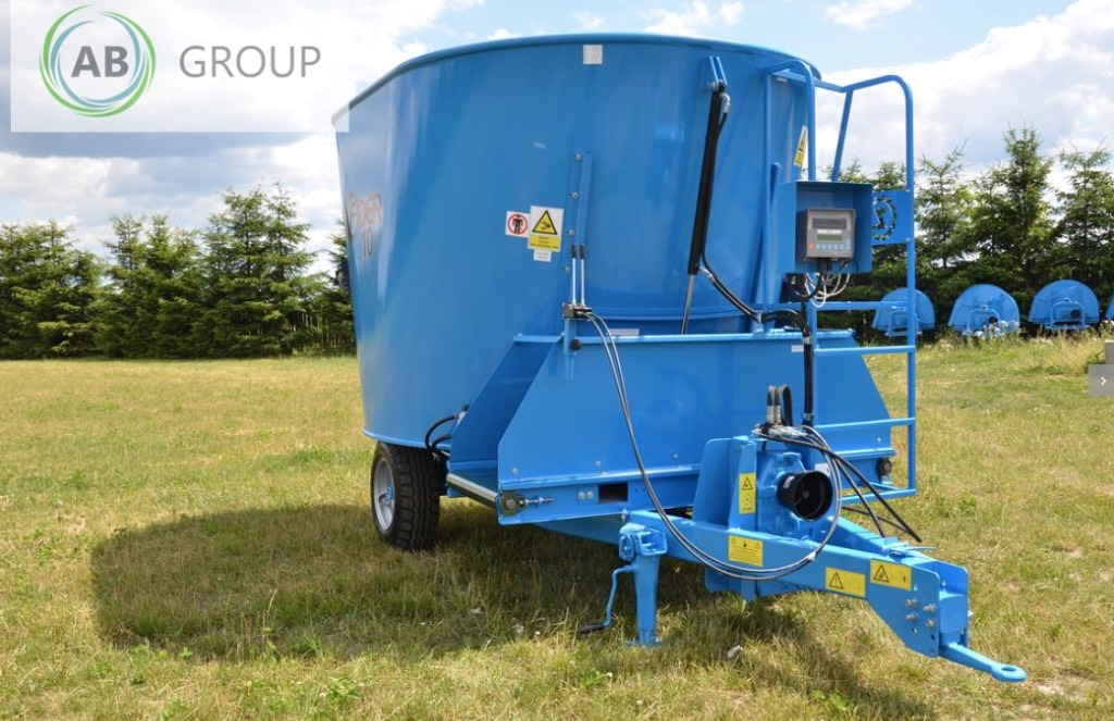 Zamet feed wagon Fider 10 m3 - Seosrehuvaunu: kuva Zamet feed wagon Fider 10 m3 - Seosrehuvaunu Zamet feed wagon Fider 10 m3 - Seosrehuvaunu: kuva Zamet feed wagon Fider 10 m3 - Seosrehuvaunu