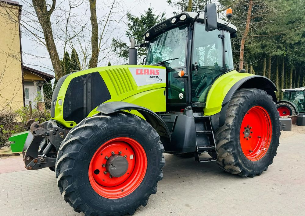 Claas Axion 810 - Traktori: kuva Claas Axion 810 - Traktori Claas Axion 810 - Traktori: kuva Claas Axion 810 - Traktori