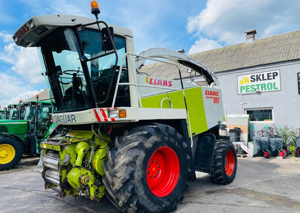 Claas Jaguar 880 - Itsekulkeva silppuri: kuva Claas Jaguar 880 - Itsekulkeva silppuri Claas Jaguar 880 - Itsekulkeva silppuri: kuva Claas Jaguar 880 - Itsekulkeva silppuri