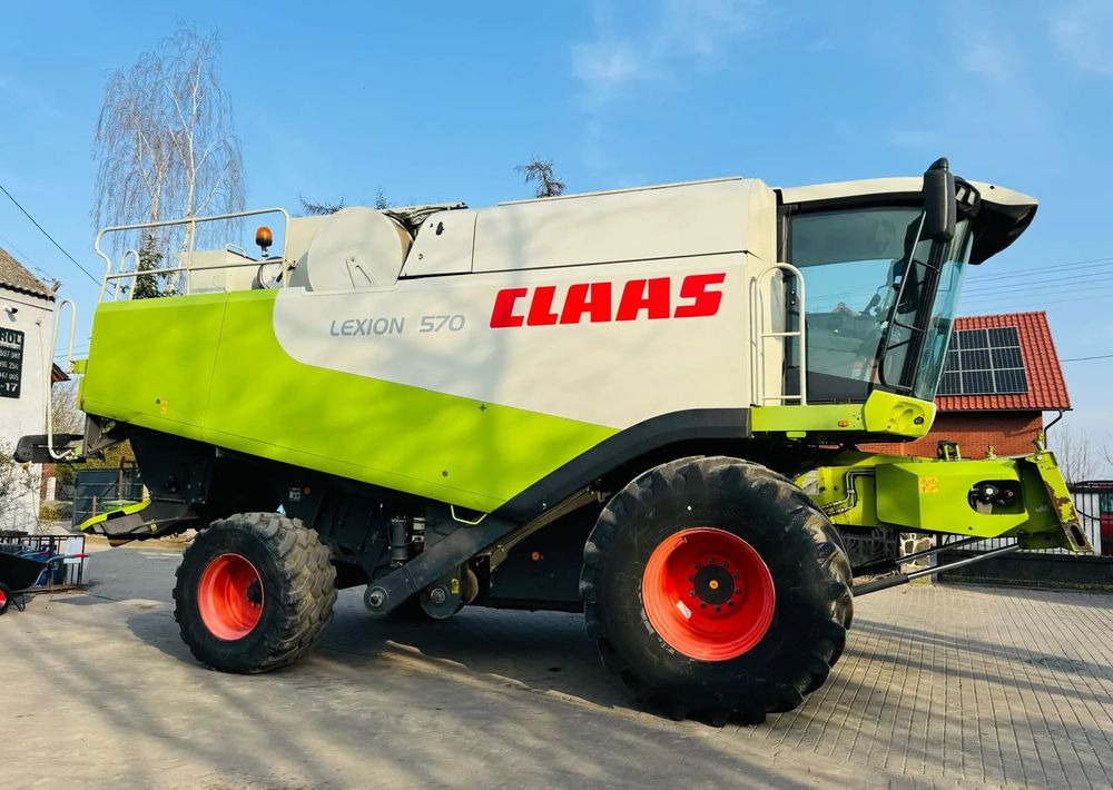 Claas Lexion 570 - Leikkuupuimuri: kuva Claas Lexion 570 - Leikkuupuimuri Claas Lexion 570 - Leikkuupuimuri: kuva Claas Lexion 570 - Leikkuupuimuri