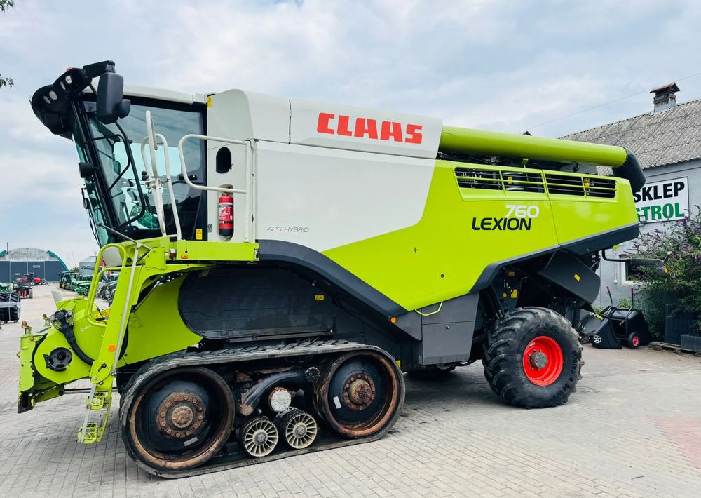 Claas Lexion 760 APS - Leikkuupuimuri: kuva Claas Lexion 760 APS - Leikkuupuimuri Claas Lexion 760 APS - Leikkuupuimuri: kuva Claas Lexion 760 APS - Leikkuupuimuri
