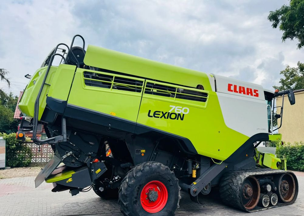 Claas Lexion 760 APS - Leikkuupuimuri: kuva Claas Lexion 760 APS - Leikkuupuimuri Claas Lexion 760 APS - Leikkuupuimuri: kuva Claas Lexion 760 APS - Leikkuupuimuri