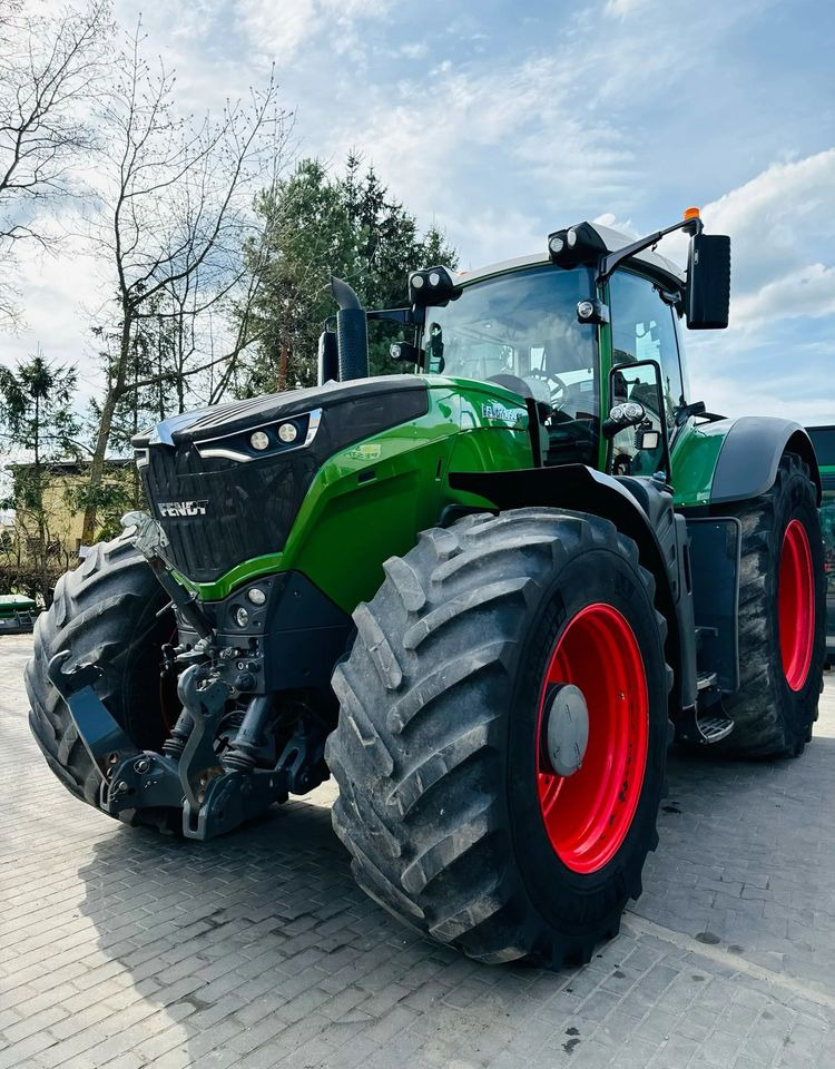 Fendt 1050 Vario - Traktori: kuva Fendt 1050 Vario - Traktori Fendt 1050 Vario - Traktori: kuva Fendt 1050 Vario - Traktori