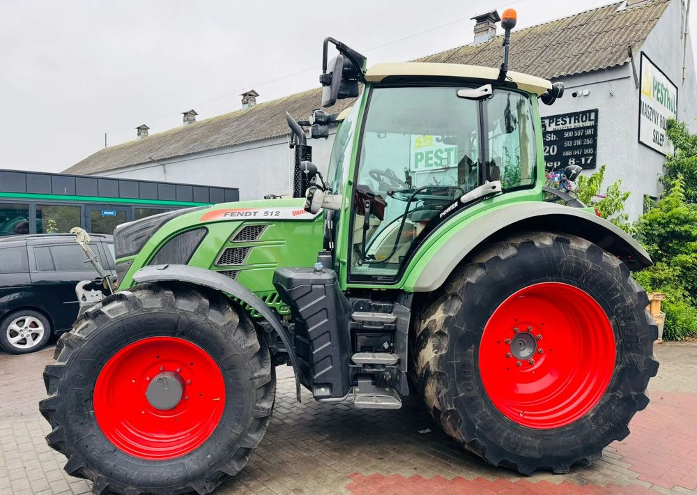 Fendt 512 Vario - Traktori: kuva Fendt 512 Vario - Traktori Fendt 512 Vario - Traktori: kuva Fendt 512 Vario - Traktori