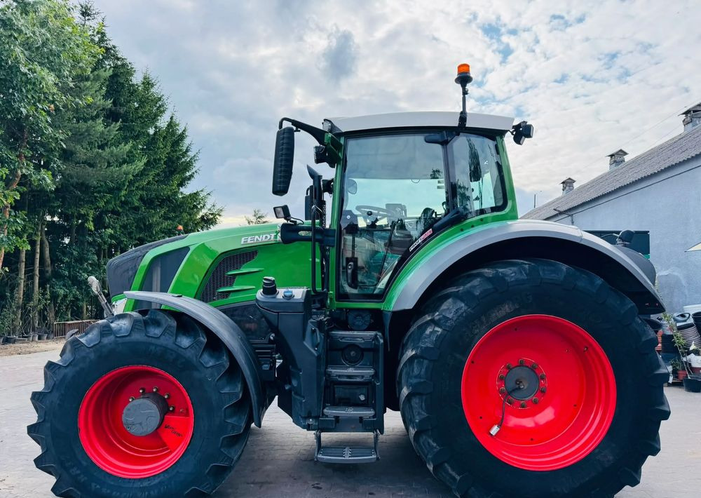 Fendt 828 Vario Profi Plus - Traktori: kuva Fendt 828 Vario Profi Plus - Traktori Fendt 828 Vario Profi Plus - Traktori: kuva Fendt 828 Vario Profi Plus - Traktori