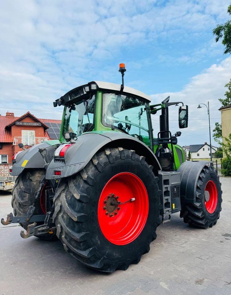 Traktori Fendt 828 Vario profi PLUS: kuva Traktori Fendt 828 Vario profi PLUS