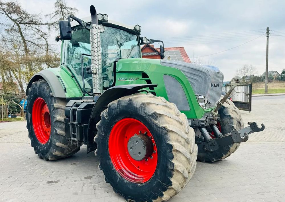 Fendt 933 Vario - Traktori: kuva Fendt 933 Vario - Traktori Fendt 933 Vario - Traktori: kuva Fendt 933 Vario - Traktori