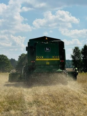 John Deere 2066 - Leikkuupuimuri: kuva John Deere 2066 - Leikkuupuimuri John Deere 2066 - Leikkuupuimuri: kuva John Deere 2066 - Leikkuupuimuri