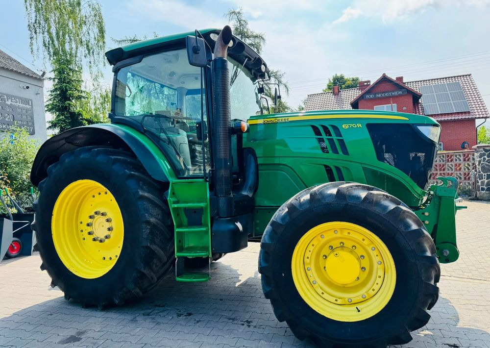 John Deere 6170R - Traktori: kuva John Deere 6170R - Traktori John Deere 6170R - Traktori: kuva John Deere 6170R - Traktori