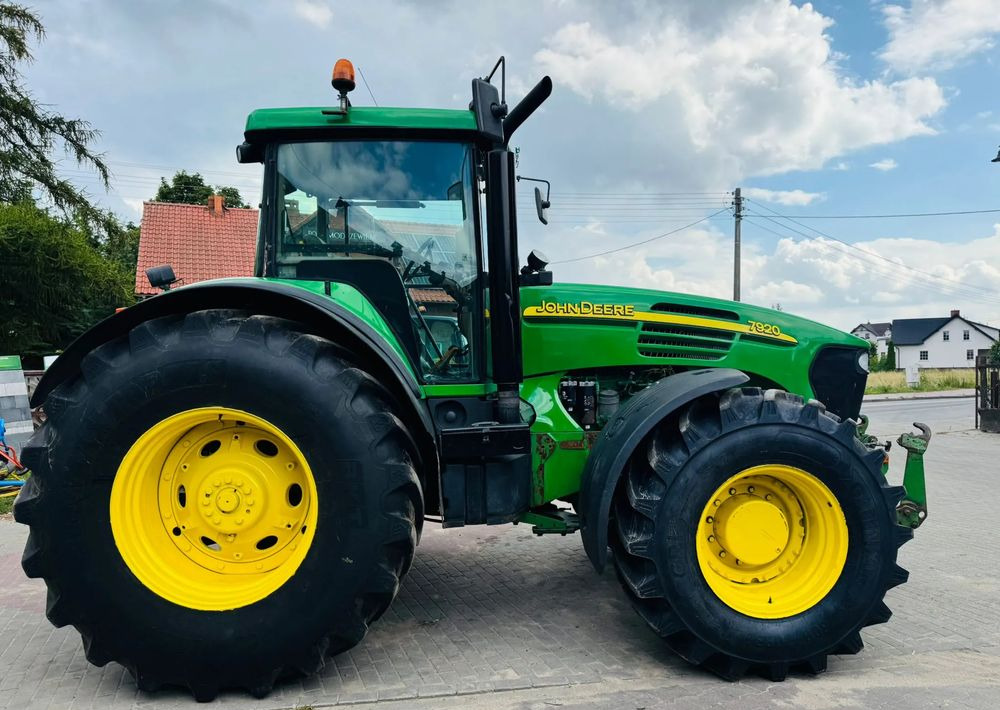 John Deere 7920 - Traktori: kuva John Deere 7920 - Traktori John Deere 7920 - Traktori: kuva John Deere 7920 - Traktori