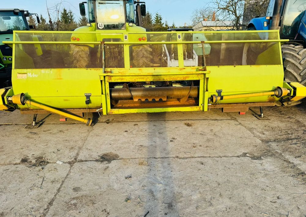 Korjuukone - auringonkukka Metal-Technik: kuva Korjuukone - auringonkukka Metal-Technik