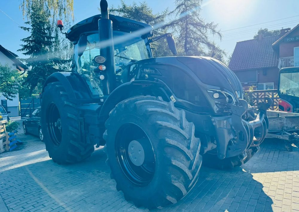 Valtra S394 Twin trac - Traktori: kuva Valtra S394 Twin trac - Traktori Valtra S394 Twin trac - Traktori: kuva Valtra S394 Twin trac - Traktori