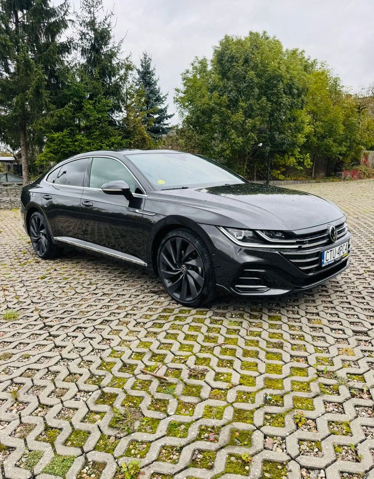 Volkswagen Arteon 2.0 TDI SCR DSG R-Line - Coupe: kuva Volkswagen Arteon 2.0 TDI SCR DSG R-Line - Coupe Volkswagen Arteon 2.0 TDI SCR DSG R-Line - Coupe: kuva Volkswagen Arteon 2.0 TDI SCR DSG R-Line - Coupe
