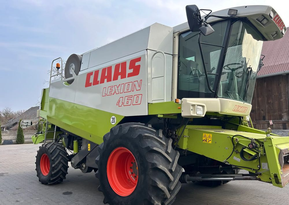 Claas Lexion 460 - Leikkuupuimuri: kuva Claas Lexion 460 - Leikkuupuimuri Claas Lexion 460 - Leikkuupuimuri: kuva Claas Lexion 460 - Leikkuupuimuri