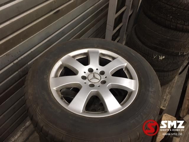 Continental Occ Band auto continental 235/65R17 wintercontact - Rengas - Kuorma-auto: kuva Continental Occ Band auto continental 235/65R17 wintercontact - Rengas - Kuorma-auto Continental Occ Band auto continental 235/65R17 wintercontact - Rengas - Kuorma-auto: kuva Continental Occ Band auto continental 235/65R17 wintercontact - Rengas - Kuorma-auto