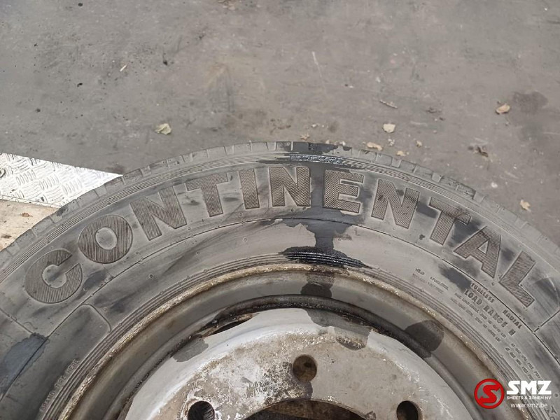 Continental Occ vrachtwagenband 285/70R19.5 146/144M Continent - Rengas - Kuorma-auto: kuva Continental Occ vrachtwagenband 285/70R19.5 146/144M Continent - Rengas - Kuorma-auto Continental Occ vrachtwagenband 285/70R19.5 146/144M Continent - Rengas - Kuorma-auto: kuva Continental Occ vrachtwagenband 285/70R19.5 146/144M Continent - Rengas - Kuorma-auto