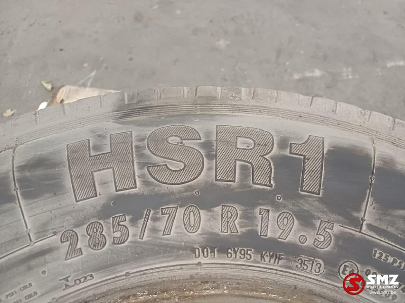 Continental Occ vrachtwagenband 285/70R19.5 146/144M Continent - Rengas - Kuorma-auto: kuva Continental Occ vrachtwagenband 285/70R19.5 146/144M Continent - Rengas - Kuorma-auto Continental Occ vrachtwagenband 285/70R19.5 146/144M Continent - Rengas - Kuorma-auto: kuva Continental Occ vrachtwagenband 285/70R19.5 146/144M Continent - Rengas - Kuorma-auto