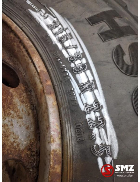 Continental Occ vrachtwagenband Continental 315/80R22.5 - Rengas - Kuorma-auto: kuva Continental Occ vrachtwagenband Continental 315/80R22.5 - Rengas - Kuorma-auto Continental Occ vrachtwagenband Continental 315/80R22.5 - Rengas - Kuorma-auto: kuva Continental Occ vrachtwagenband Continental 315/80R22.5 - Rengas - Kuorma-auto