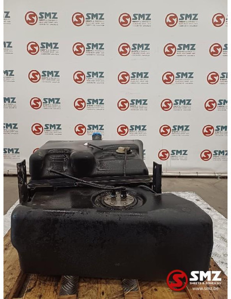 DAF Occ AdBluetank 100L Euro5 DAF - Polttoainejärjestelmä - Kuorma-auto: kuva DAF Occ AdBluetank 100L Euro5 DAF - Polttoainejärjestelmä - Kuorma-auto DAF Occ AdBluetank 100L Euro5 DAF - Polttoainejärjestelmä - Kuorma-auto: kuva DAF Occ AdBluetank 100L Euro5 DAF - Polttoainejärjestelmä - Kuorma-auto