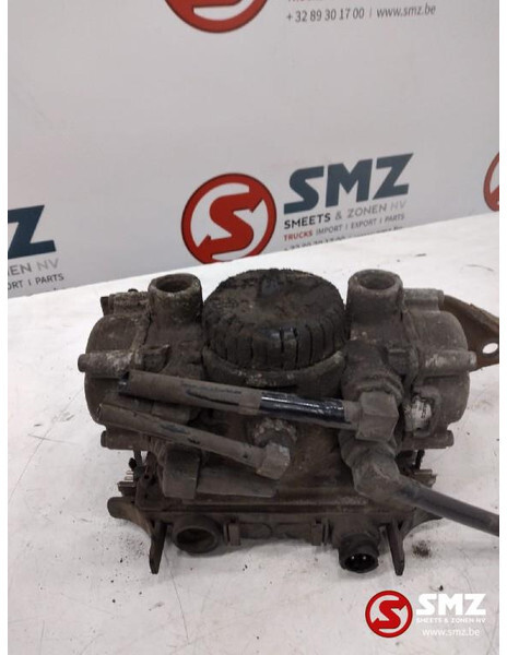 DAF Occ EBS modulator DAF XF95 1607917 4801040010 - Ohjainyksikkö - Kuorma-auto: kuva DAF Occ EBS modulator DAF XF95 1607917 4801040010 - Ohjainyksikkö - Kuorma-auto DAF Occ EBS modulator DAF XF95 1607917 4801040010 - Ohjainyksikkö - Kuorma-auto: kuva DAF Occ EBS modulator DAF XF95 1607917 4801040010 - Ohjainyksikkö - Kuorma-auto