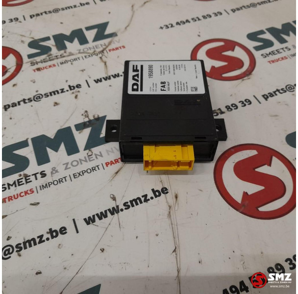 DAF Occ ECU CDS4 regeleenheid DAF - Ohjainyksikkö - Kuorma-auto: kuva DAF Occ ECU CDS4 regeleenheid DAF - Ohjainyksikkö - Kuorma-auto DAF Occ ECU CDS4 regeleenheid DAF - Ohjainyksikkö - Kuorma-auto: kuva DAF Occ ECU CDS4 regeleenheid DAF - Ohjainyksikkö - Kuorma-auto