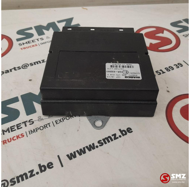 DAF Occ ECU ECAS regeleenheid DAF - Ohjainyksikkö - Kuorma-auto: kuva DAF Occ ECU ECAS regeleenheid DAF - Ohjainyksikkö - Kuorma-auto DAF Occ ECU ECAS regeleenheid DAF - Ohjainyksikkö - Kuorma-auto: kuva DAF Occ ECU ECAS regeleenheid DAF - Ohjainyksikkö - Kuorma-auto