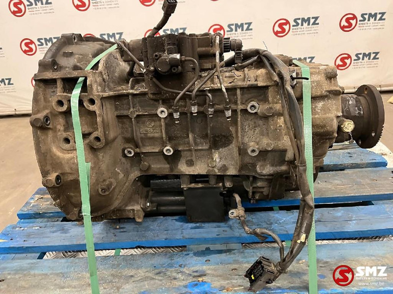 DAF Occ Versnellingsbak DAF 6AS1000 TO - Vaihdelaatikko - Kuorma-auto: kuva DAF Occ Versnellingsbak DAF 6AS1000 TO - Vaihdelaatikko - Kuorma-auto DAF Occ Versnellingsbak DAF 6AS1000 TO - Vaihdelaatikko - Kuorma-auto: kuva DAF Occ Versnellingsbak DAF 6AS1000 TO - Vaihdelaatikko - Kuorma-auto