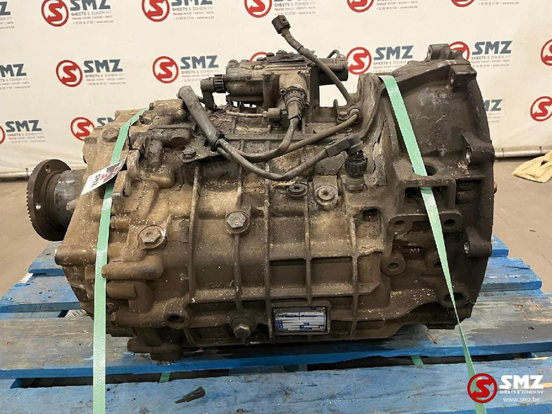 DAF Occ Versnellingsbak DAF 6AS1000 TO - Vaihdelaatikko - Kuorma-auto: kuva DAF Occ Versnellingsbak DAF 6AS1000 TO - Vaihdelaatikko - Kuorma-auto DAF Occ Versnellingsbak DAF 6AS1000 TO - Vaihdelaatikko - Kuorma-auto: kuva DAF Occ Versnellingsbak DAF 6AS1000 TO - Vaihdelaatikko - Kuorma-auto