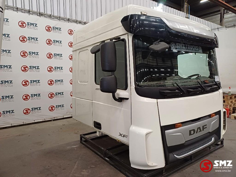 DAF Occ cabine compleet DAF - Ohjaamo ja sisustus - Kuorma-auto: kuva DAF Occ cabine compleet DAF - Ohjaamo ja sisustus - Kuorma-auto DAF Occ cabine compleet DAF - Ohjaamo ja sisustus - Kuorma-auto: kuva DAF Occ cabine compleet DAF - Ohjaamo ja sisustus - Kuorma-auto