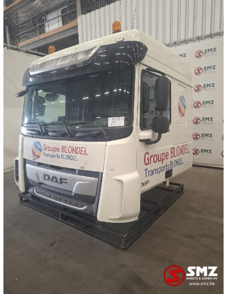 DAF Occ cabine compleet DAF - Ohjaamo ja sisustus - Kuorma-auto: kuva DAF Occ cabine compleet DAF - Ohjaamo ja sisustus - Kuorma-auto DAF Occ cabine compleet DAF - Ohjaamo ja sisustus - Kuorma-auto: kuva DAF Occ cabine compleet DAF - Ohjaamo ja sisustus - Kuorma-auto