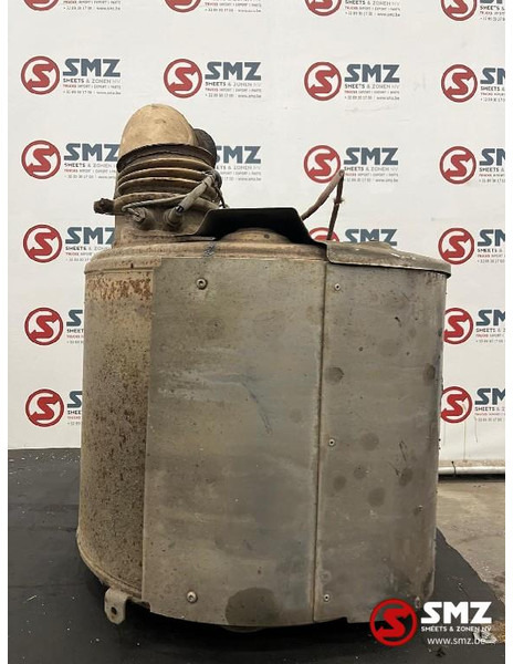 DAF Occ katalysator Euro 5 DAF - Katalysaattori - Kuorma-auto: kuva DAF Occ katalysator Euro 5 DAF - Katalysaattori - Kuorma-auto DAF Occ katalysator Euro 5 DAF - Katalysaattori - Kuorma-auto: kuva DAF Occ katalysator Euro 5 DAF - Katalysaattori - Kuorma-auto