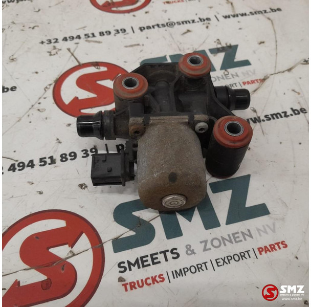 DAF Occ voorverwarmingsklep DAF - Jäähdytysjärjestelmä - Kuorma-auto: kuva DAF Occ voorverwarmingsklep DAF - Jäähdytysjärjestelmä - Kuorma-auto DAF Occ voorverwarmingsklep DAF - Jäähdytysjärjestelmä - Kuorma-auto: kuva DAF Occ voorverwarmingsklep DAF - Jäähdytysjärjestelmä - Kuorma-auto