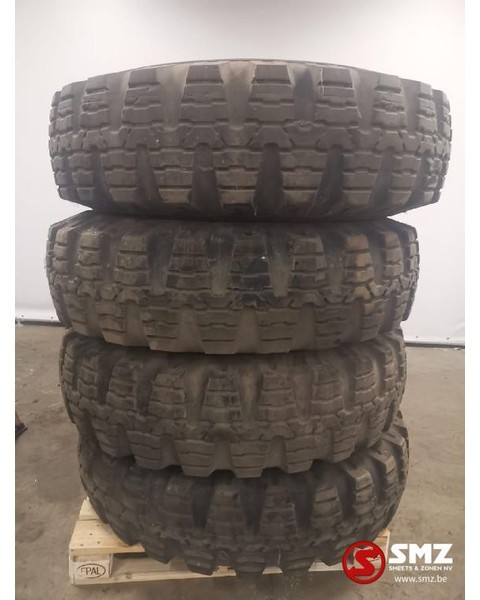 Diversen Occ band 16.00r25 dunlop - Rengas - Kuorma-auto: kuva Diversen Occ band 16.00r25 dunlop - Rengas - Kuorma-auto Diversen Occ band 16.00r25 dunlop - Rengas - Kuorma-auto: kuva Diversen Occ band 16.00r25 dunlop - Rengas - Kuorma-auto