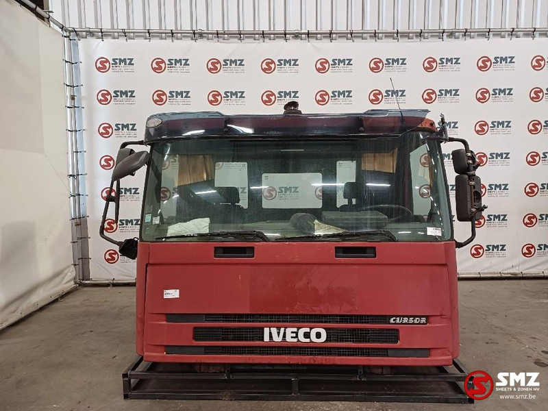 Iveco Occ Cabine Iveco Trakker - Ohjaamo ja sisustus - Kuorma-auto: kuva Iveco Occ Cabine Iveco Trakker - Ohjaamo ja sisustus - Kuorma-auto Iveco Occ Cabine Iveco Trakker - Ohjaamo ja sisustus - Kuorma-auto: kuva Iveco Occ Cabine Iveco Trakker - Ohjaamo ja sisustus - Kuorma-auto