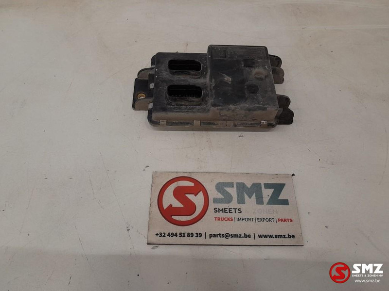 Iveco Occ ECU Front frame besturingseenheid Iveco - Ohjainyksikkö - Kuorma-auto: kuva Iveco Occ ECU Front frame besturingseenheid Iveco - Ohjainyksikkö - Kuorma-auto Iveco Occ ECU Front frame besturingseenheid Iveco - Ohjainyksikkö - Kuorma-auto: kuva Iveco Occ ECU Front frame besturingseenheid Iveco - Ohjainyksikkö - Kuorma-auto