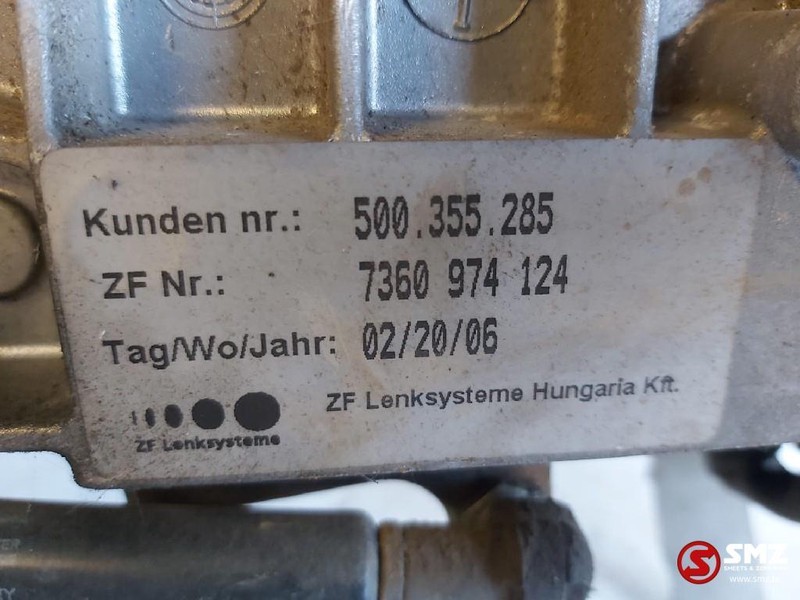 Iveco Occ stuurkolom Iveco stralis - Ohjauspylväs - Kuorma-auto: kuva Iveco Occ stuurkolom Iveco stralis - Ohjauspylväs - Kuorma-auto Iveco Occ stuurkolom Iveco stralis - Ohjauspylväs - Kuorma-auto: kuva Iveco Occ stuurkolom Iveco stralis - Ohjauspylväs - Kuorma-auto