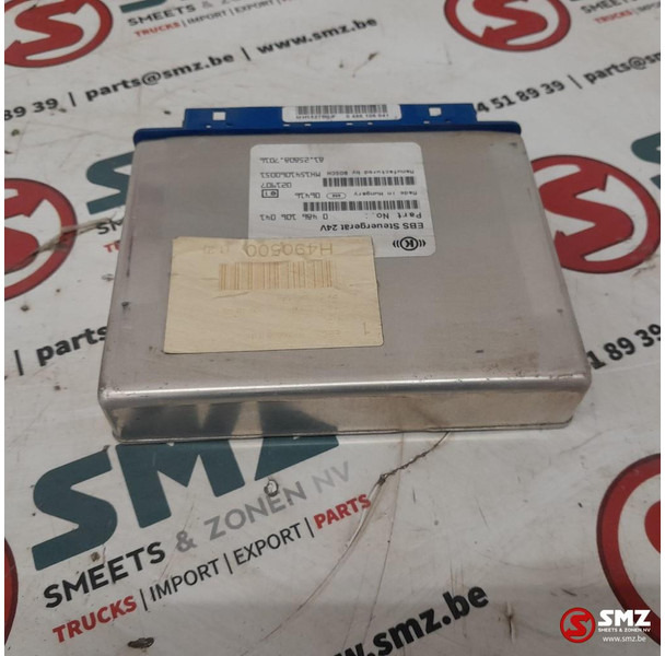 MAN Occ ECU EBS regeleenheid MAN - Ohjainyksikkö - Kuorma-auto: kuva MAN Occ ECU EBS regeleenheid MAN - Ohjainyksikkö - Kuorma-auto MAN Occ ECU EBS regeleenheid MAN - Ohjainyksikkö - Kuorma-auto: kuva MAN Occ ECU EBS regeleenheid MAN - Ohjainyksikkö - Kuorma-auto