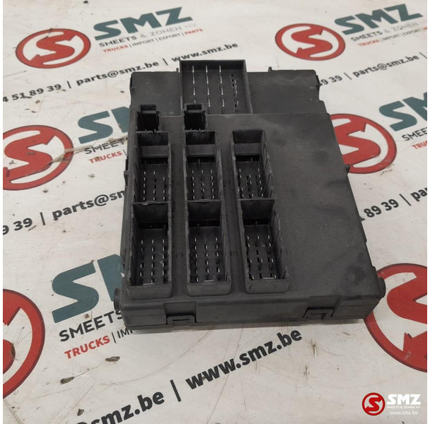 MAN Occ ECU ZBR2 regeleenheid MAN - Ohjainyksikkö - Kuorma-auto: kuva MAN Occ ECU ZBR2 regeleenheid MAN - Ohjainyksikkö - Kuorma-auto MAN Occ ECU ZBR2 regeleenheid MAN - Ohjainyksikkö - Kuorma-auto: kuva MAN Occ ECU ZBR2 regeleenheid MAN - Ohjainyksikkö - Kuorma-auto