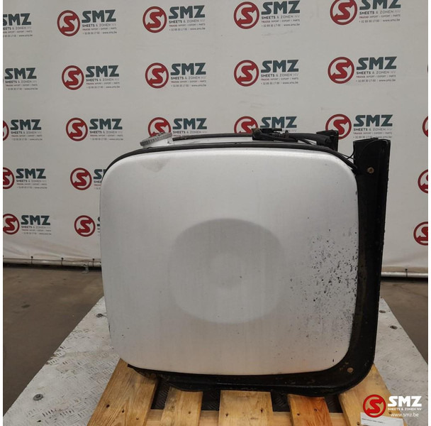 MAN Occ brandstoftank 330L + brandstofniveausensor + s - Polttoainetankki - Kuorma-auto: kuva MAN Occ brandstoftank 330L + brandstofniveausensor + s - Polttoainetankki - Kuorma-auto MAN Occ brandstoftank 330L + brandstofniveausensor + s - Polttoainetankki - Kuorma-auto: kuva MAN Occ brandstoftank 330L + brandstofniveausensor + s - Polttoainetankki - Kuorma-auto