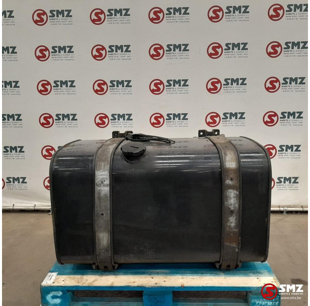 MAN Occ brandstoftank 400L + brandstofniveausensor + s - Polttoainetankki - Kuorma-auto: kuva MAN Occ brandstoftank 400L + brandstofniveausensor + s - Polttoainetankki - Kuorma-auto MAN Occ brandstoftank 400L + brandstofniveausensor + s - Polttoainetankki - Kuorma-auto: kuva MAN Occ brandstoftank 400L + brandstofniveausensor + s - Polttoainetankki - Kuorma-auto