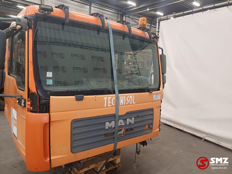 MAN Occ cabine MAN - Ohjaamo ja sisustus - Kuorma-auto: kuva MAN Occ cabine MAN - Ohjaamo ja sisustus - Kuorma-auto MAN Occ cabine MAN - Ohjaamo ja sisustus - Kuorma-auto: kuva MAN Occ cabine MAN - Ohjaamo ja sisustus - Kuorma-auto